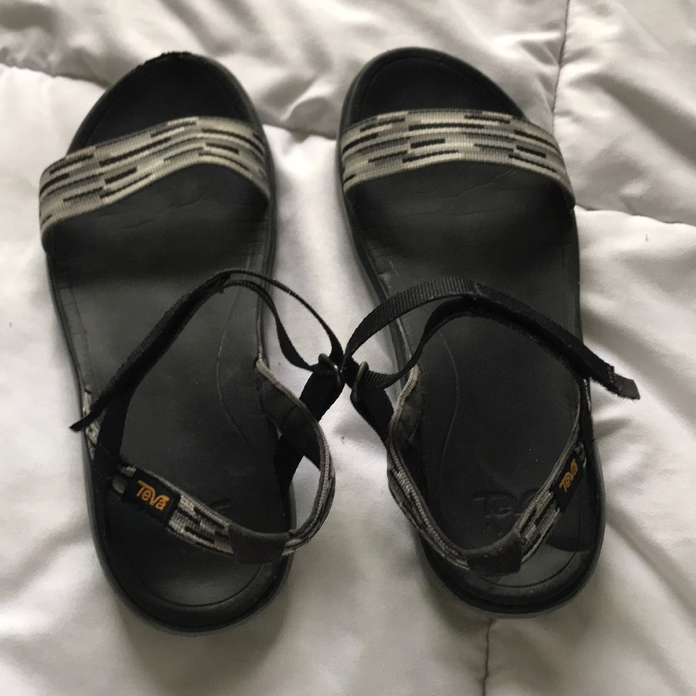Teva Sandals Sz 7